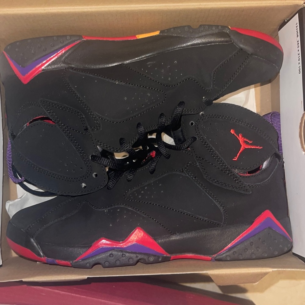 Jordan Retro 7 Raptors - Picture 1 of 6